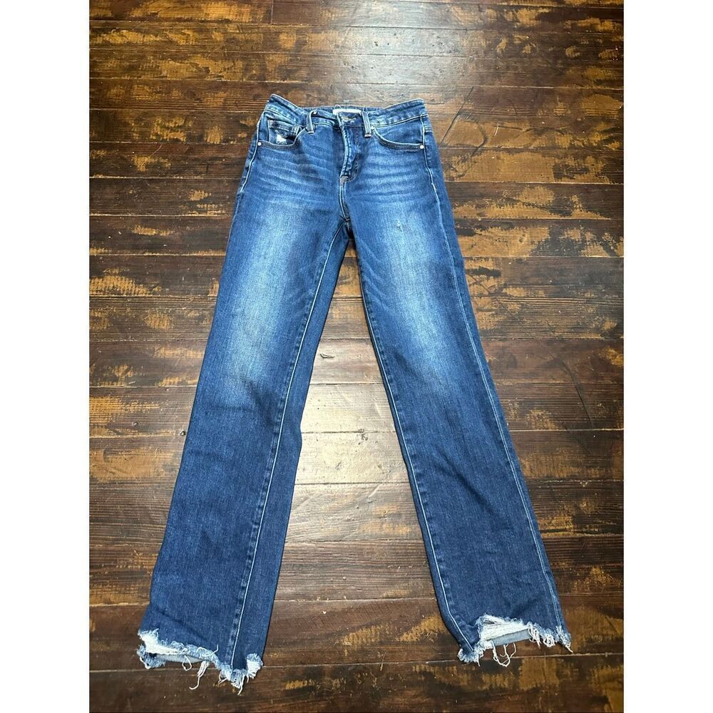 Risen distressed 26/3 straight leg boutique normcore jeans
